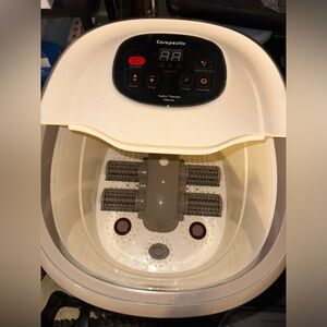 Foot and leg spa bath massager